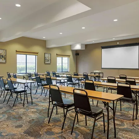 Best Western Plus Lacey Inn & Suites-2
