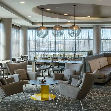 Springhill Suites Alexandria Southwest-2