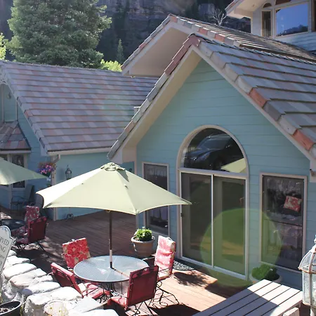 Black Bear Manor-2
