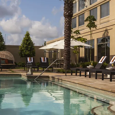 Renaissance Baton Rouge Hotel-3