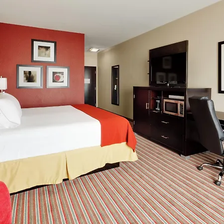 Holiday Inn Express & Suites Northeast By Ihg-3