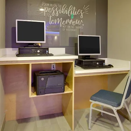 La Quinta By Wyndham Dallas Love Field-3