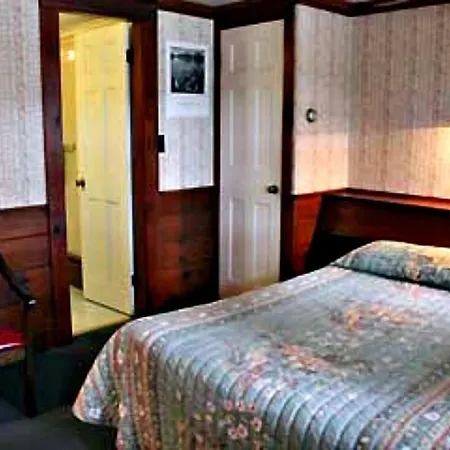 White Trellis Motel-3