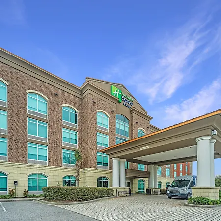 Holiday Inn Express & Suites Charleston Arpt-Conv Ctr Area By Ihg-2