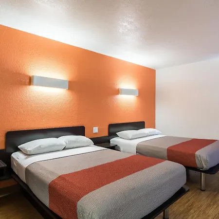 Motel 6-Uvalde, Tx-2