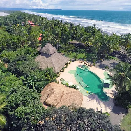 Clandestino Beach Resort-2