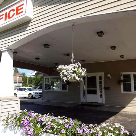 Gorham Motor Inn-3