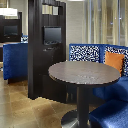 Courtyard By Marriott Boone-2