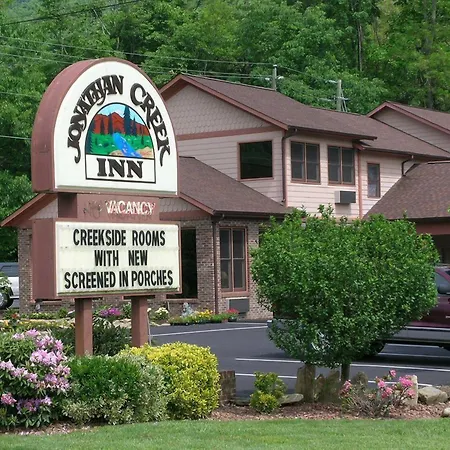 Jonathan Creek Inn-2
