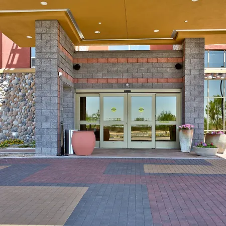 Hampton Inn & Suites Scottsdale At Talking Stick-2