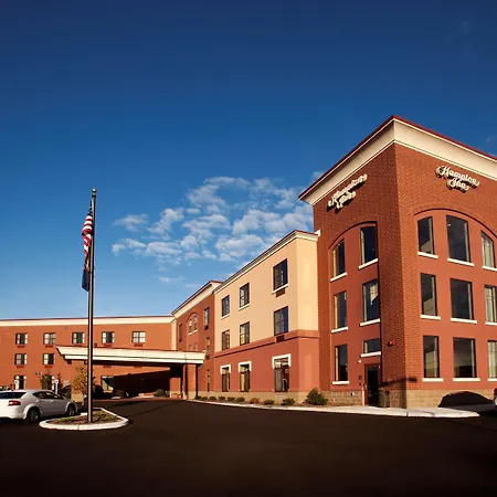 Hampton Inn Marquette-Waterfront-3