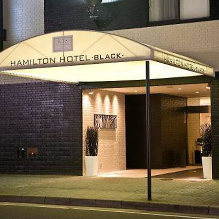Hamilton Hotel Black-2