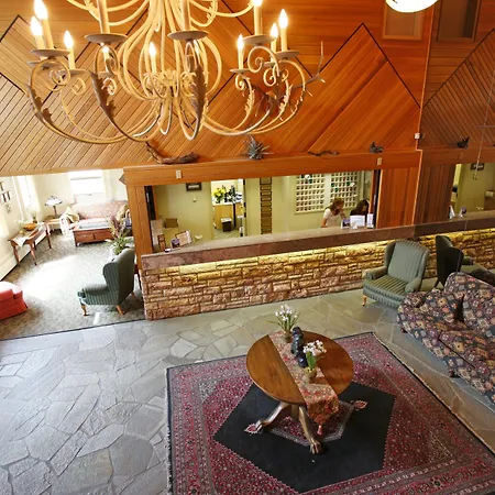 Mountaineer Lodge-3