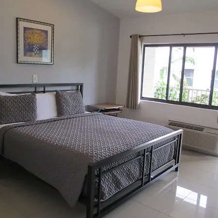 Shalimar Motel-2