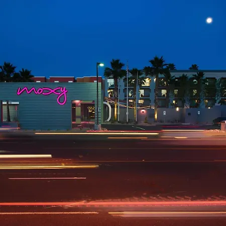 Moxy Phoenix Tempe/Asu Area-3