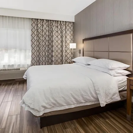 Hampton Inn & Suites Seattle North/Lynnwood-3