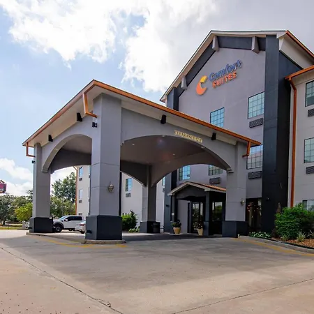 Comfort Suites Oil Center-2