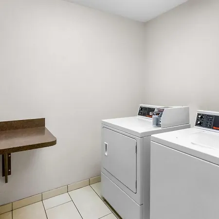 Quality Inn Near Interstate I94-2