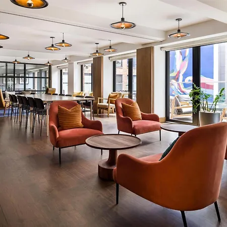 Arlo Soho-3