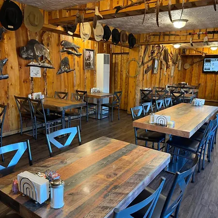 Frontier Lodge-2