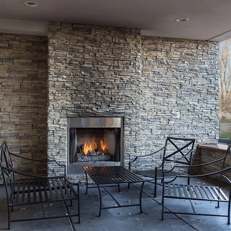 Country Inn & Suites By Radisson, Buffalo South I-90, Ny-2