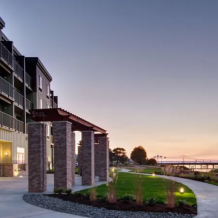 Hampton Inn & Suites Astoria-2