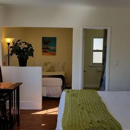 The Patriots Boutique Motel-3