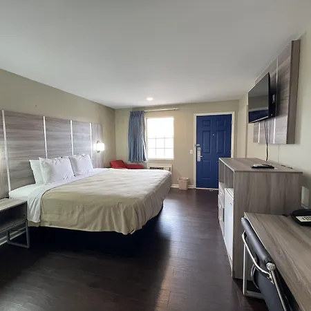 Travelodge By Wyndham Santee-2