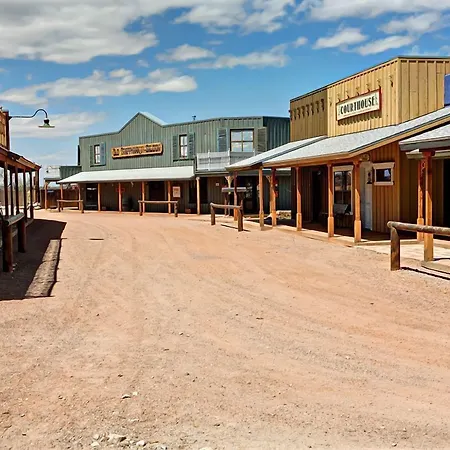 Tombstone Monument Guest Ranch-2