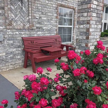 Dutton Inn-3