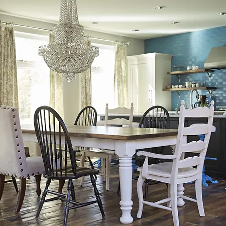 Bespoke Inn Scottsdale-3