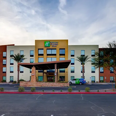 Holiday Inn Express & Suites - Phoenix North - Scottsdale By Ihg-2