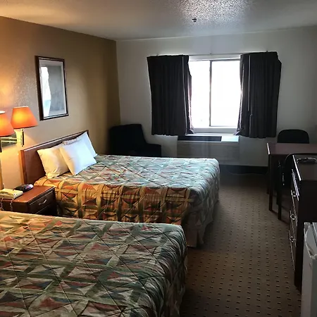 Brentwood Inn & Suites-3