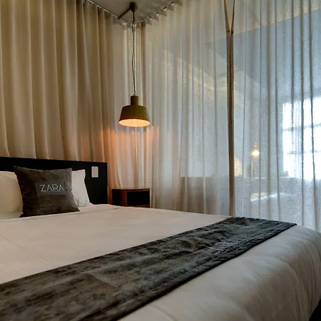 Zara Tower - Luxury Suites And Apartments-3