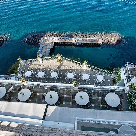 Grand Hotel Riviera-3