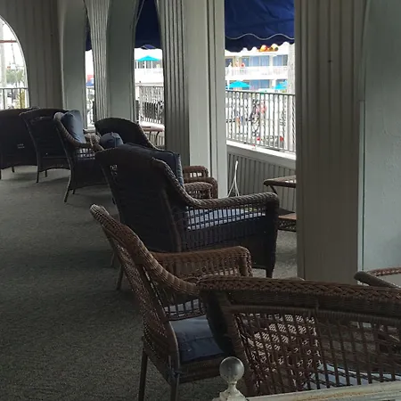 Blue Water Inn-2