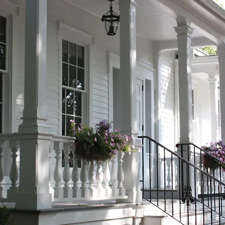 The Old Lyme Inn-3