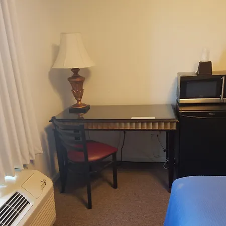 Ramada By Wyndham Williston-3