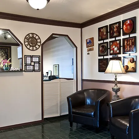 Regency Inn Eureka Springs-3