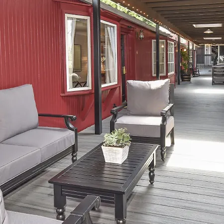 Napa Valley Railway Inn-2