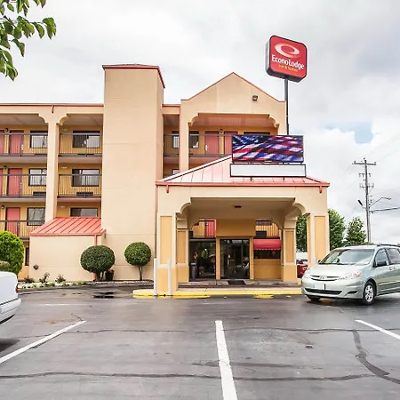 Econo Lodge Inn & Suites Memphis East-2