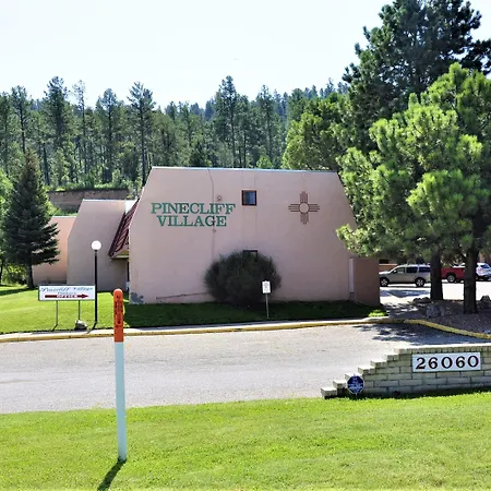 Pinecliff Village Resort-3