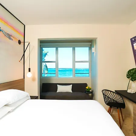 The Tryst Beachfront Hotel-3