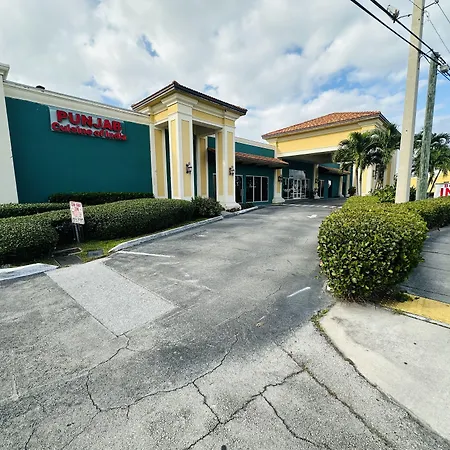 Boca Inn-3