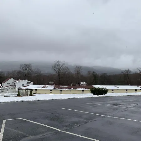 Four Winds Country Motel-3