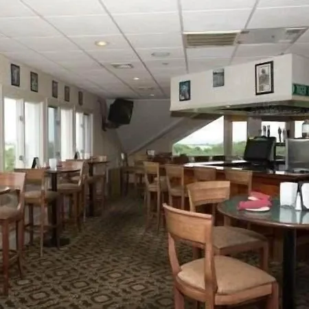 Winnapaug Inn-2