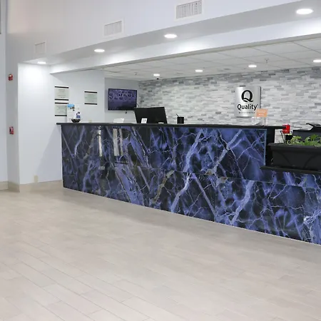 Quality Inn & Suites Buda-2