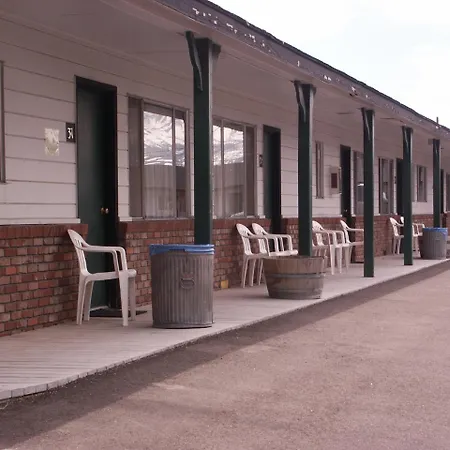 Bridgeport Inn-2