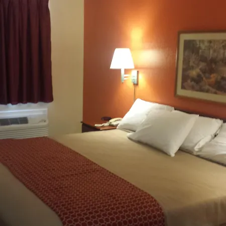 Green Country Inn-2