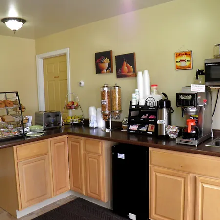 Travelers Inn-2